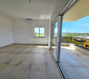 VRHUNSKI NOVI PENTHOUSE 92 m2,LOGGIA 12 m2,GARAŽA 24 m2, POGLED MORE! - cover