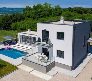 Luksuzna vila s bazenom, Istra, 120m2 // Luxury villa with pool, 120m2 - cover