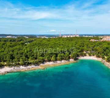 Ekskluzivno građevinsko zemljište uz samu plažu, Pula - cover