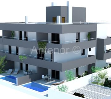 NIN - dvosoban apartman u prizemlju (S1) sa bazenom - 100 m od mora - cover