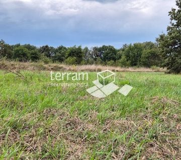 Istra, Medulin građevinsko zemljište 5171m2, poslovno stambene namjene  #prodaja - cover