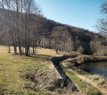 GROBNIK, zemljište s pogledom na Rječinu - cover