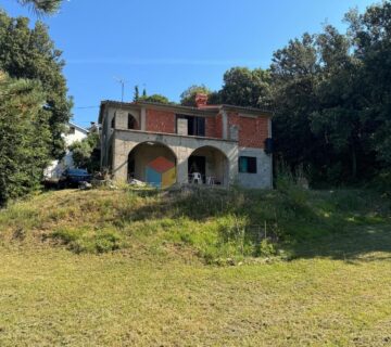 ISTRA, LABIN! Kuća u Roh-Bau izvedbi na lijepoj lokaciji, samo 3 km od mora - cover