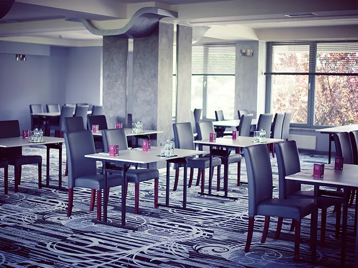 Banketni stolovi - cover