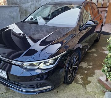 VW Golf VIII 2.0 TDI Active MATRIX  RADAR NAVI R-CAM Limuzina - cover