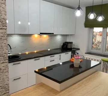 Kuhinja bijela visoko sjaj - cover