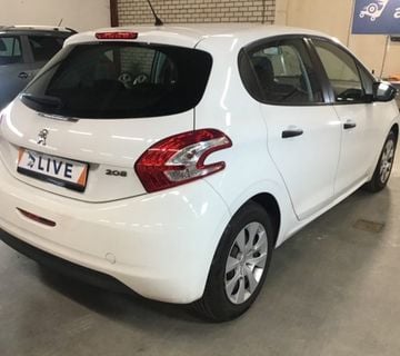 Peugeot 208 1,0 VTi  - cover