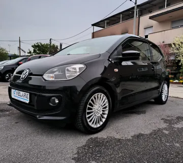 VW Up! 1,0 up! HIGH UP!  V. SERVIS, SERVISNA, JAMSTVO, REG. 1 GODINU - cover