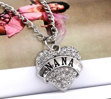 Moderne kristalne ogrlice- više modela za sve uzraste! - cover