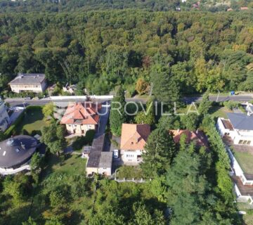 Gornje Prekrižje rezidencijalno zemljište 1.400m2 sa starom kućom - cover