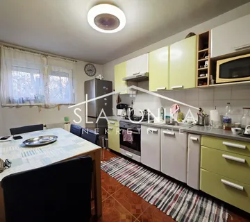 Prodajem stan 58 kvadrata     89.000 Eura - cover