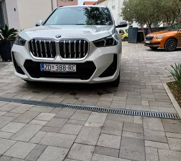 BMW X1 kupljen u Tomića garancija 20 s drive M sport - cover