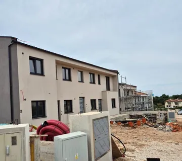 TAR-STAN NA 1. KATU NOVOGRADNJA SA 3 SPAVAĆE SOBE (prodaja) - cover