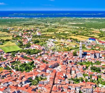 VODNJAN, građevinsko 3000m2, top lokacija - cover