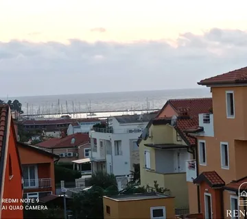 Stan na 2.katu sa lijepim pogledom na more - cover