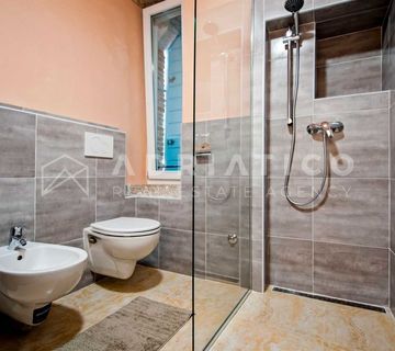 Rovinj, prekrasna apartmanska kuća u starogradskoj jezgri - cover