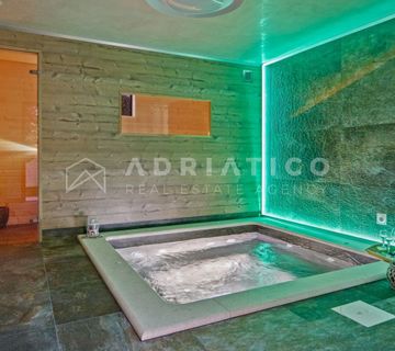 Rovinj, luksuzna kuća s welnessom i bazenom samo 500m do mora - cover