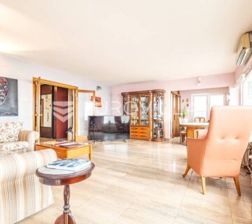 Zagreb, Utrina, poseban četverosoban penthouse NKP 170m2 - cover