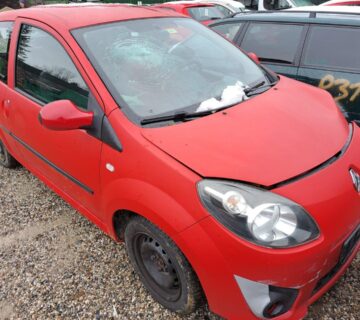 Renault Twingo 2 1.2 po dijelovima - cover