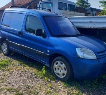 Citroën Berlingo - cover