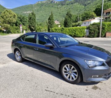 Škoda superb 1.6 TDI - cover