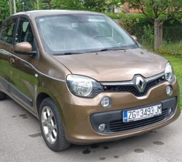 Renault Twingo, 1.0 Sce Limited,2015g reg godinu dana,klima,ALU,telefon - cover