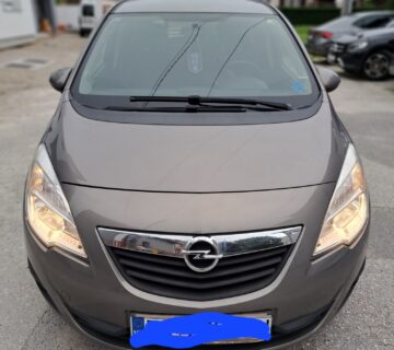 Opel Meriva 1.3 CDTI - cover