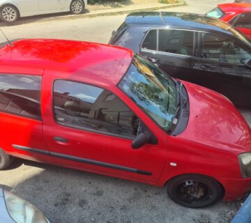 Renault Clio Storia - cover