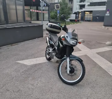Kawasaki kle 500 499 cm3 reg. 5/2027., 2002 god. - Zagreb