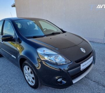 Renault Clio  °TCE°100°1ZADNJI°SLO°67400KM°KAO NOV°BEZ DEPOZITA° - cover