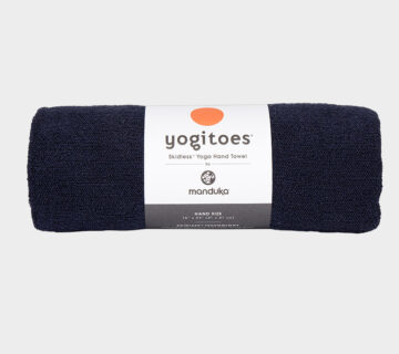 MANDUKA yogitoes® Hand Towel mali yoga ručnik za ruke - Midnight (tamnoplavi) 61 x 41 cm - cover