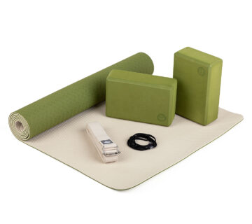 Bodhi Yoga Bodhi joga set za početnike zeleni - prostirka 183 cm x 60 cm x 5 mm, remen za vježbanje, 2 bloka - cover