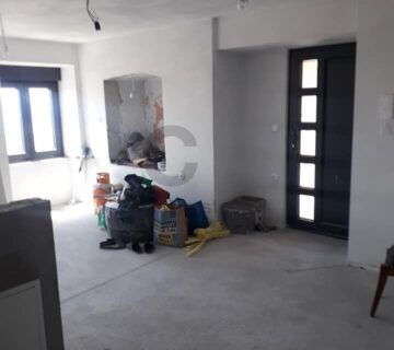 Kostrena, Kuća 220 m2, renovirana (prodaja) - cover