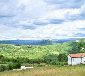 ATRAKTIVNO! Građevinsko zemljište sa pogledom na Motovun i okolne brežuljke! - cover