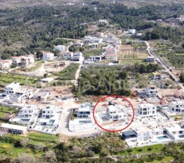 Split Podstrana nova vila sa trajnim pogledom na more 297 m2 - cover