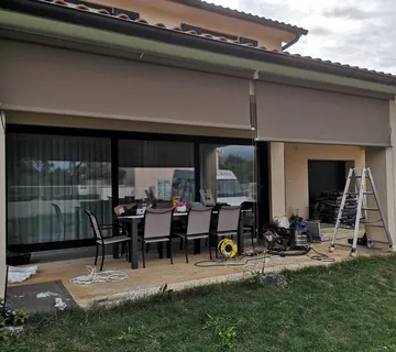 Ravna tenda screen elektromotor - cover