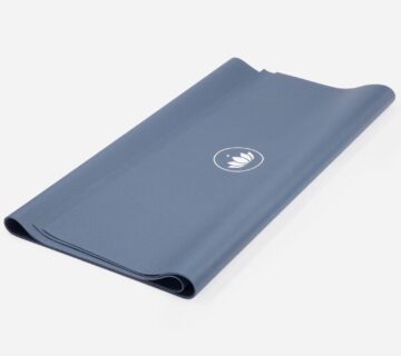 Lotuscrafts Yoga Mat Arise Travel gumena putna prostirka 185 x 65 cm 1,3 mm Boja: cornflower (plava) - cover