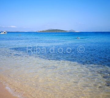 Odlična kuća na otoku bez prometa i sa najljepšim plažama! - cover