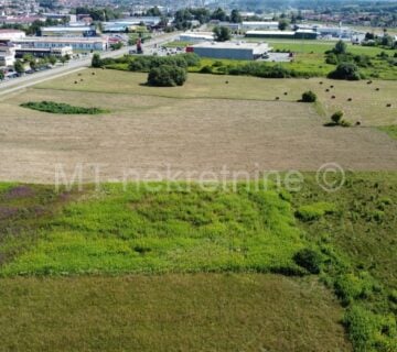 Bjelovar, industrijska zona, više građevinskih parcela velike površine - cover