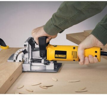 Dewalt glodalica za drvo - kekserica DW682K 600W - cover