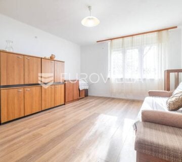 Zagreb, Maksimir Petrova ulica, jednosoban stan 39 m2 - cover