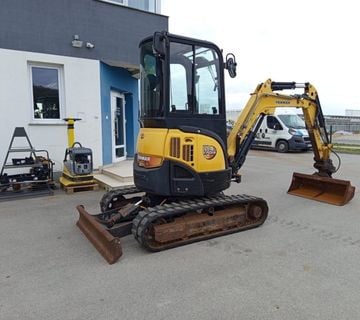 Mini bager Yanmar Vio 25-4 2017. god. Odličan - cover
