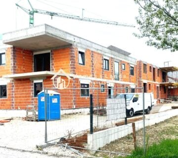 Sesvete,Kraljevečki Novaki 5-soban(S3B) 114m2na 1katu +parking - cover