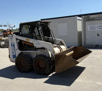 Bobcat 753 može najam - cover