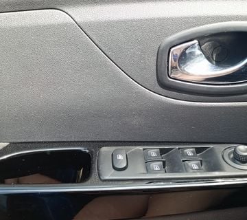 Renault Captur 1.5 dCi Dynamique • 2017 • 119.000 km • odlična oprema - cover