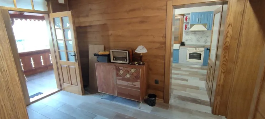 NAJAM DRVENE KUĆE V.GORICA, ZA SVE LJUBITELJE DRVENIH KUĆA - cover