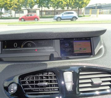 Renault Scenic dCi 110Ks,Bose,Navi,Tempo,Rik.Kamera,Led.Toop - cover