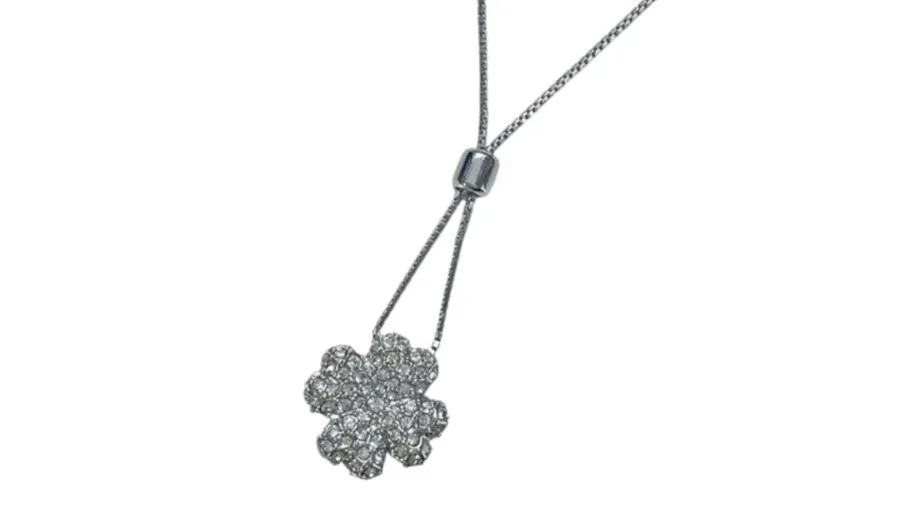 SWAROVSKI LANČIĆ S PRIVJESKOM DJETELINA / R1, RATE! - cover