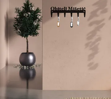 Personalizirani stalak za ključeve - cover