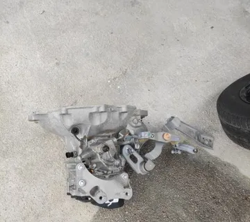 OPEL CORSA D 06-14 MJENJAC 1,2 16V - cover